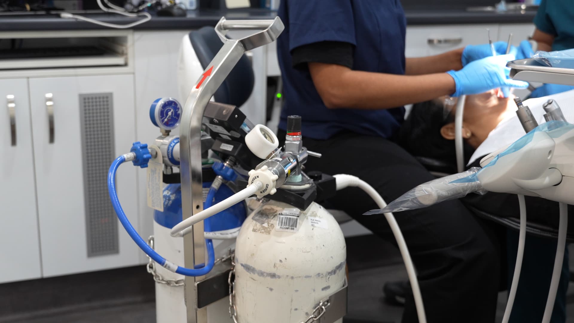 Sedation dentistry equipment supporting comfortable dental treatment at Exquisite Smiles.